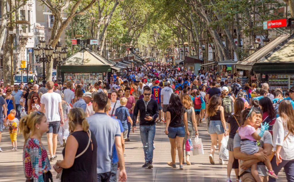 Crowds of people on La Rambla - Overtourism in Barcelona
