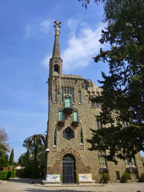 Torre Bellesguard - A Lesser-Visited Gaudi House in Barcelona