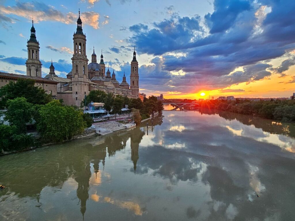 The Basilica del Pilar in Zaragoza at Sunset - Best Things to Do in Zaragoza