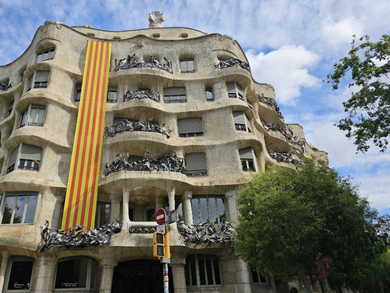 La Pedrera Casa Mila with the Catalan Flag