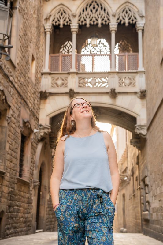 Claire in front of the Pont del Bisbe